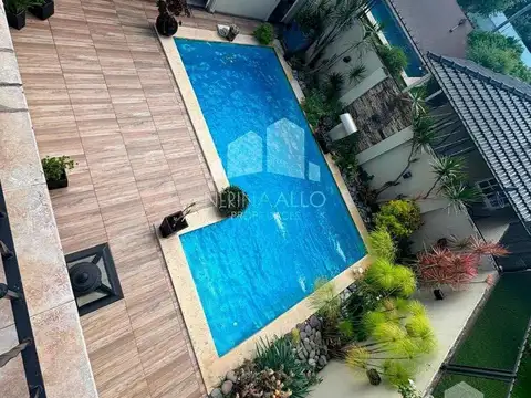 Venta Casa 5 Amb  en Castelar Norte