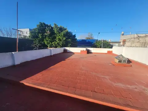 Depto Tipo Casa en Venta en Caseros, USD 87.000
