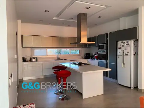 RESIDENCIA EXCLUSIVA