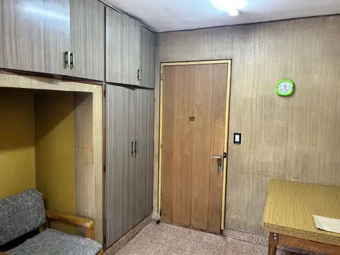 Depto Tipo Casa en Venta 50 años