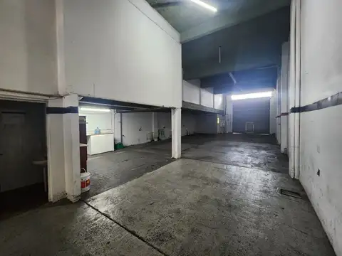 Depósito en San Justo