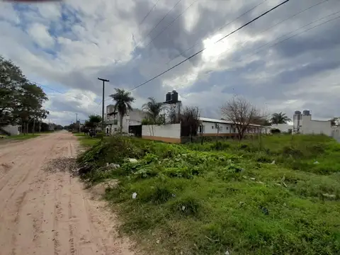 Terreno en Venta, FOS 4