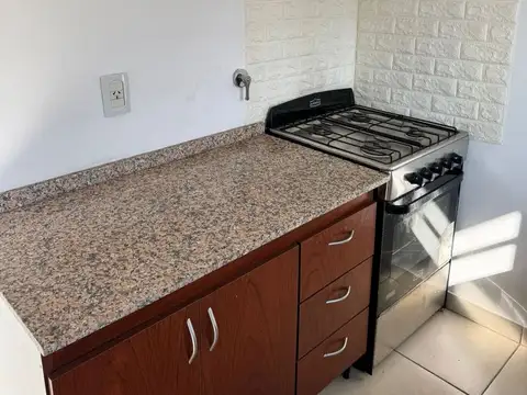Departamento en Alquiler con 1 cocheras