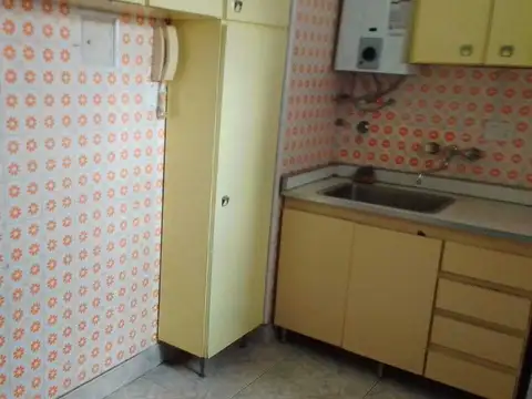 Departamento en Alquiler en Ramos Mejia, $ 400.000