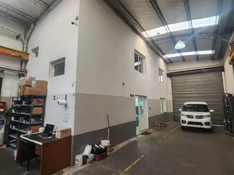 Galpon en Venta en Ramos Mejia, USD 390.000