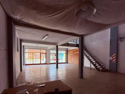 Galpon en Alquiler 60 años