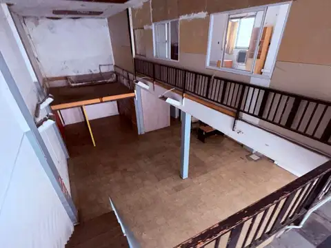 Galpon en Alquiler 17  mts Frente