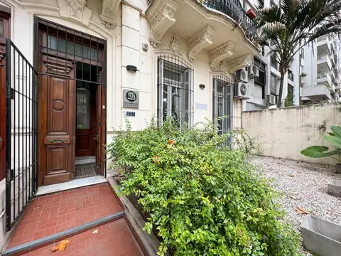 Local en Venta 50 años