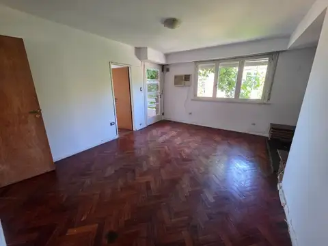 Depto Tipo Casa en Alquiler 60 años