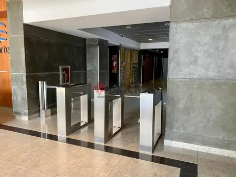 Oficina 3 ambientes con 2 baños