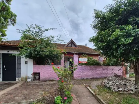 Casa en venta de 4 dormitorios en Villa de Mayo