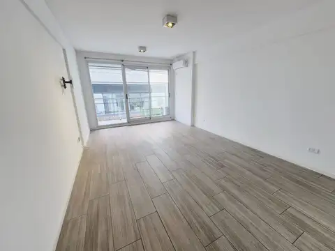 Alquiler Monoambiente con balcón San Cristobal