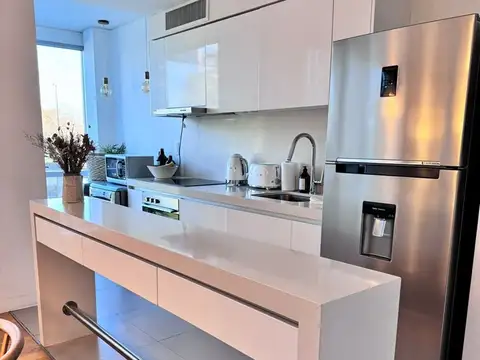 Departamento en Venta en Vicente Lopez Vias / Maipu, USD 450.000