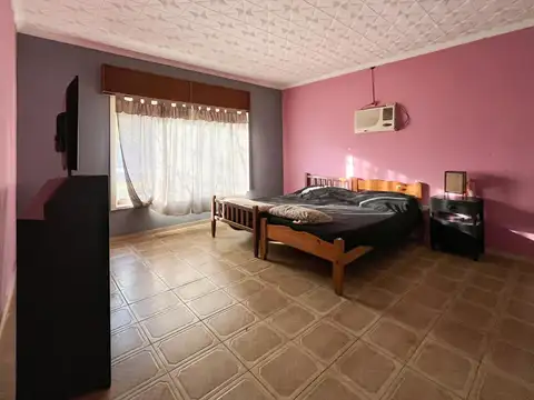 Casa en Venta en Barrio Matheu, USD 82.000