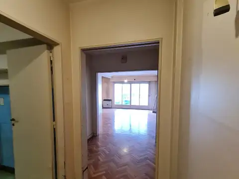 Departamento en Venta en Flores, USD 145.000