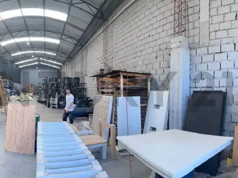 CONGRESO 9100, Piso 0