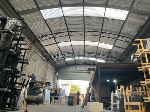 VENTA DE GALPON INDUSTRIAL EN LOMA HERMOSA