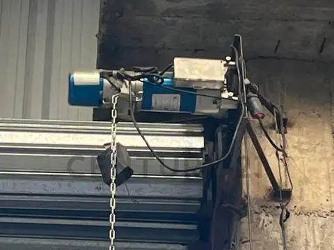 CONGRESO 9100, Piso 0