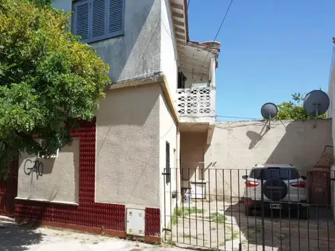 Calle 14 300, Piso 1