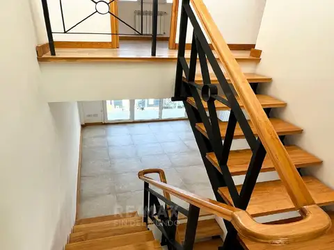 Depto Tipo Casa en Venta 4 años