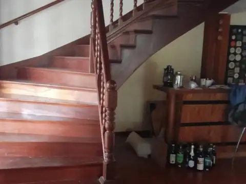 Casa en venta - 4 Dormitorios 5 Baños - Mar Chiquita