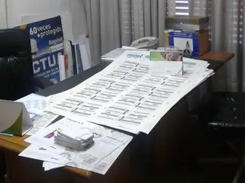 Galpon en Venta 40  mts Fondo