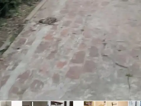 CASA CON LOCAL CENTRICO EN VENTA