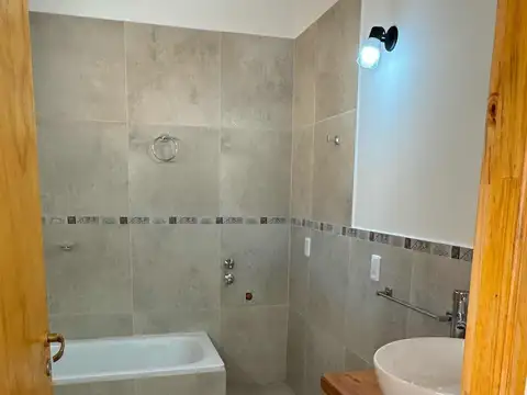 Casa en Venta en El Bolson, USD 85.000