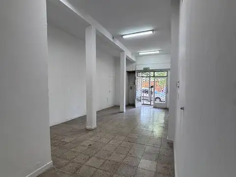 Local en Alquiler 38 años
