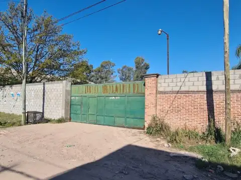 Galpon en Venta en 9 De Abril, USD 680.000