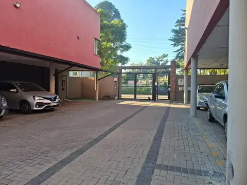 Casa 2 ambientes con 1 baño