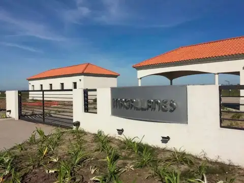 Terreno en Venta en Magallanes - Barrio cerrado, USD 70.000
