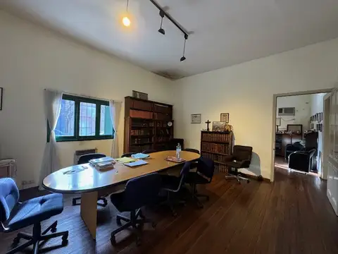 ESQUINA EN VENTA  - IDEAL INVERSION COMERCIAL - MERCEDES (B)