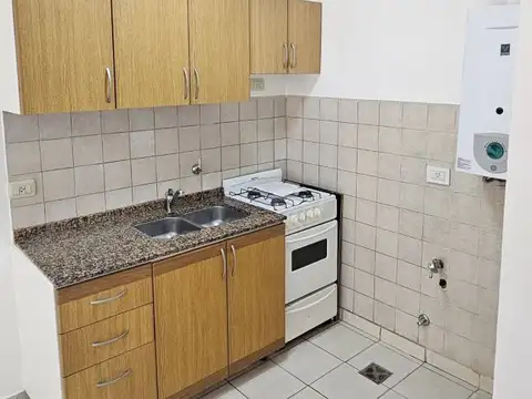 ENTRE RIOS 1100, Piso 1