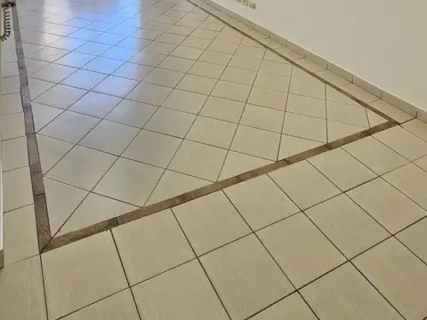 ENTRE RIOS 1100, Piso 1