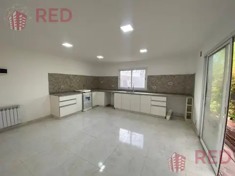 Depto Tipo Casa en Venta en Plottier, USD 123.000