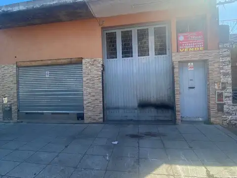 San justo galpon con techo de losa y fuerza motriz.