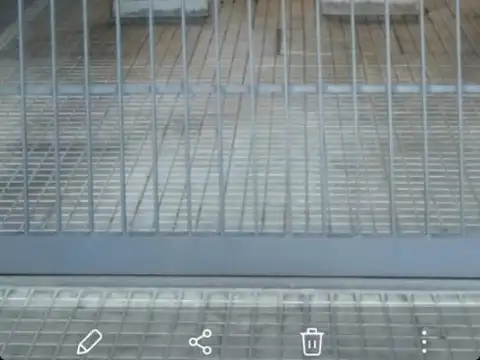 EXCELENTE COCHERA CENTRICA