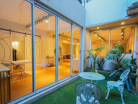 Venta departamento local Palermo con cochera y patio apto vivienda