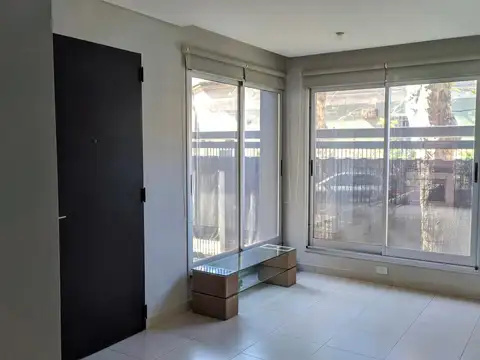 Depto Tipo Casa en Venta 6 años