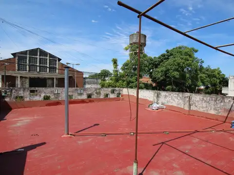 Guayaquil al 200 entre Loria y Bogado