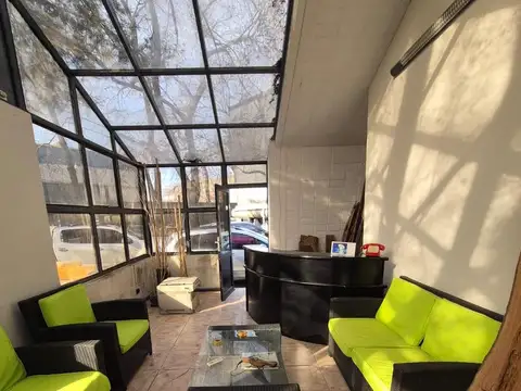 Galpon en Alquiler 27  mts Frente