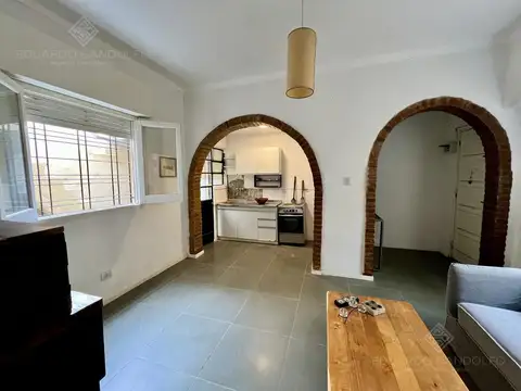 Depto Tipo Casa en Venta 40 años