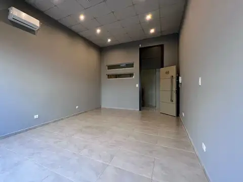 Oficina en Alquiler en San Jose, $ 710.000