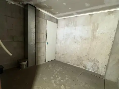 Local en Alquiler en Berazategui, USD 4.300