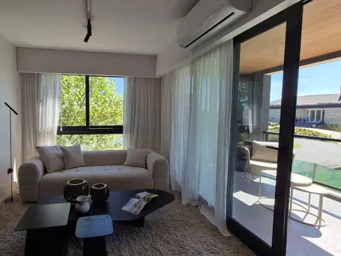 Departamento en Venta en El Canton, USD 105.000