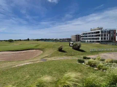 Departamentos 2 ambientes con amenities y garage en GOLF Canton- Palmeras