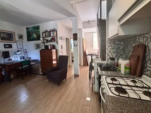 Depto Tipo Casa 3 ambientes con 2 baños