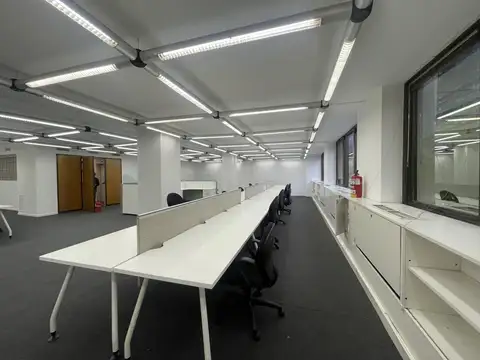 Leandro N. Alem al 700