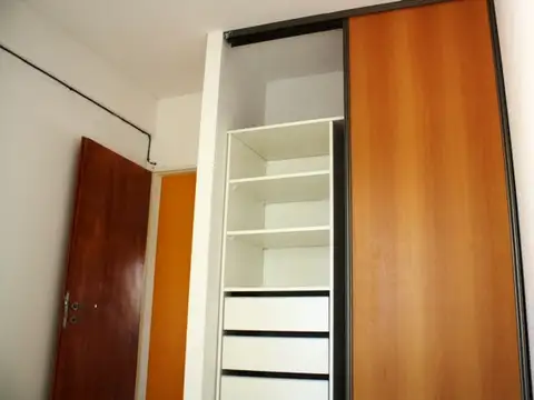 Departamento en alquiler en Paternal 1 amb dividido frente a Metrobus